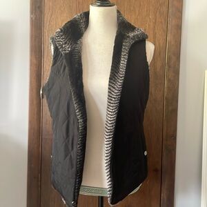 Black and Grey Faux Fur Réversible Vest Size S